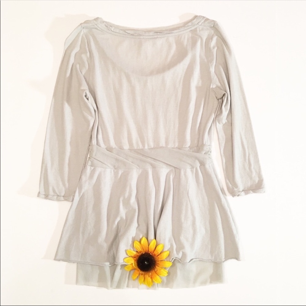 Anthropologie Meadow Rue gray 3/4 sleeve top med. - Picture 2 of 5